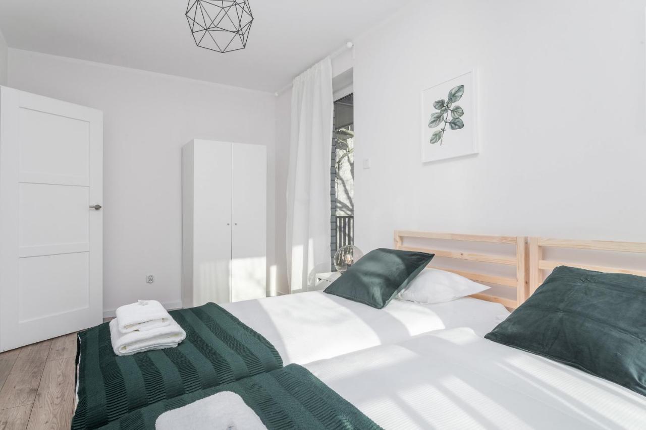 Botanic Gardens Apartment With Free Garage Wroclaw By Noclegi Renters Экстерьер фото